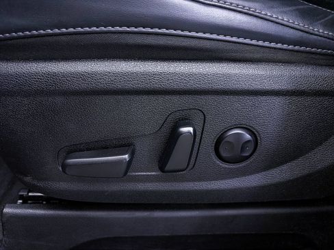 Certified 2024 Kia Telluride S w/ S Sunroof Package FWD image 20