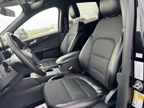 Used 2024 Ford Escape ST-Line image 11