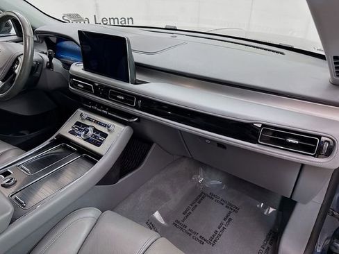 Used 2020 Lincoln Aviator Reserve w/ Equipment Group 202A AWD/4WD image 32