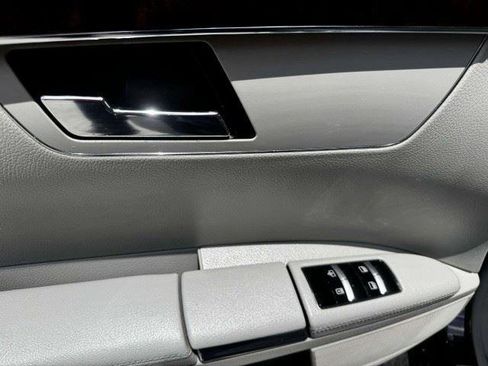 Used 2012 Mercedes-Benz S 550 4MATIC image 37