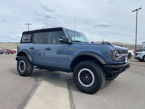 Used 2024 Ford Bronco Badlands AWD/4WD image 19