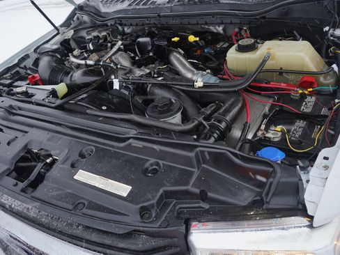 Used 2019 Ford F250 XLT image 32