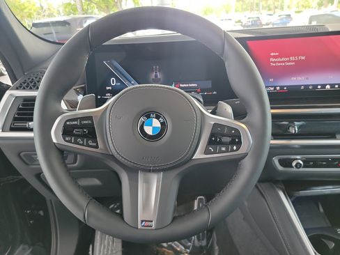 New 2026 BMW X6 xDrive40i image 25