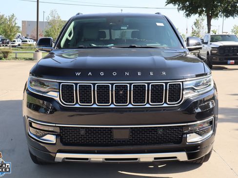 Used 2023 Jeep Wagoneer Series III w/ Convenience Group I RWD image 9