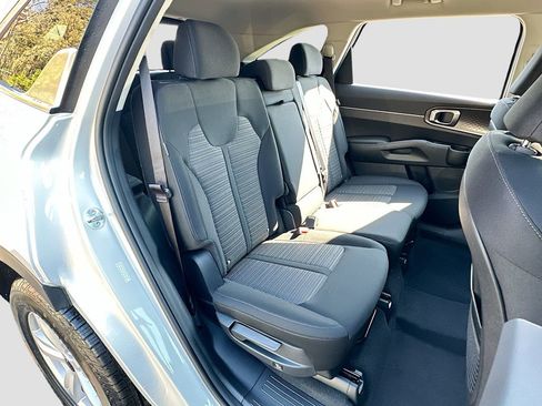 New 2026 Kia Sorento LX image 25