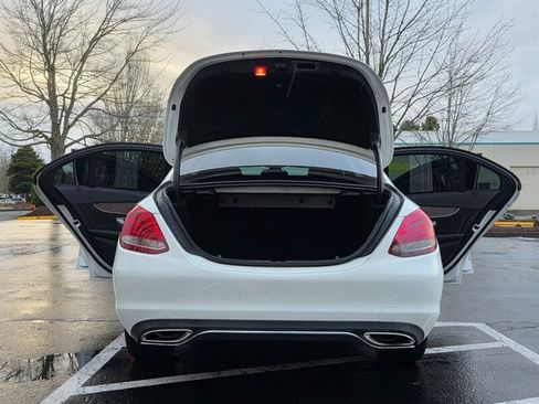 Used 2015 Mercedes-Benz C 300 4MATIC Sedan image 22