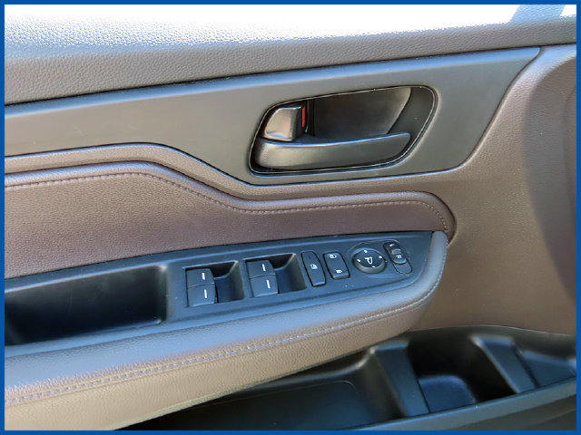 Used 2022 Honda Odyssey EX image 12