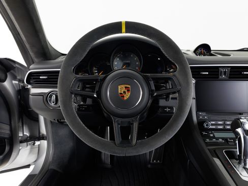 Used 2019 Porsche 911 GT3 RS RWD image 18