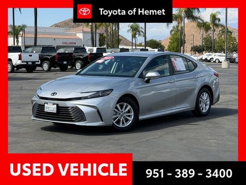 Used 2025 Toyota Camry LE FWD image 1