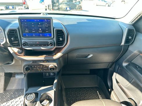 Certified 2024 Ford Bronco Sport Outer Banks w/ Tech Package image 20