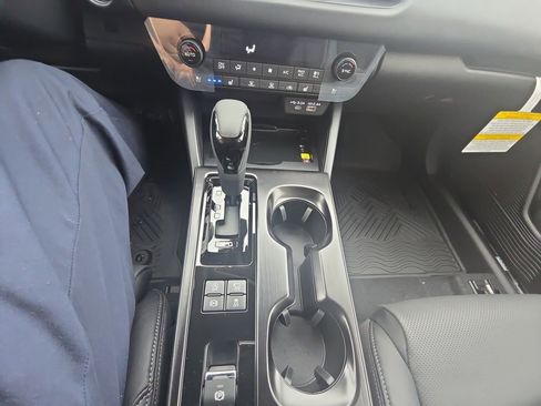 New 2026 Subaru Outback Touring XT image 15