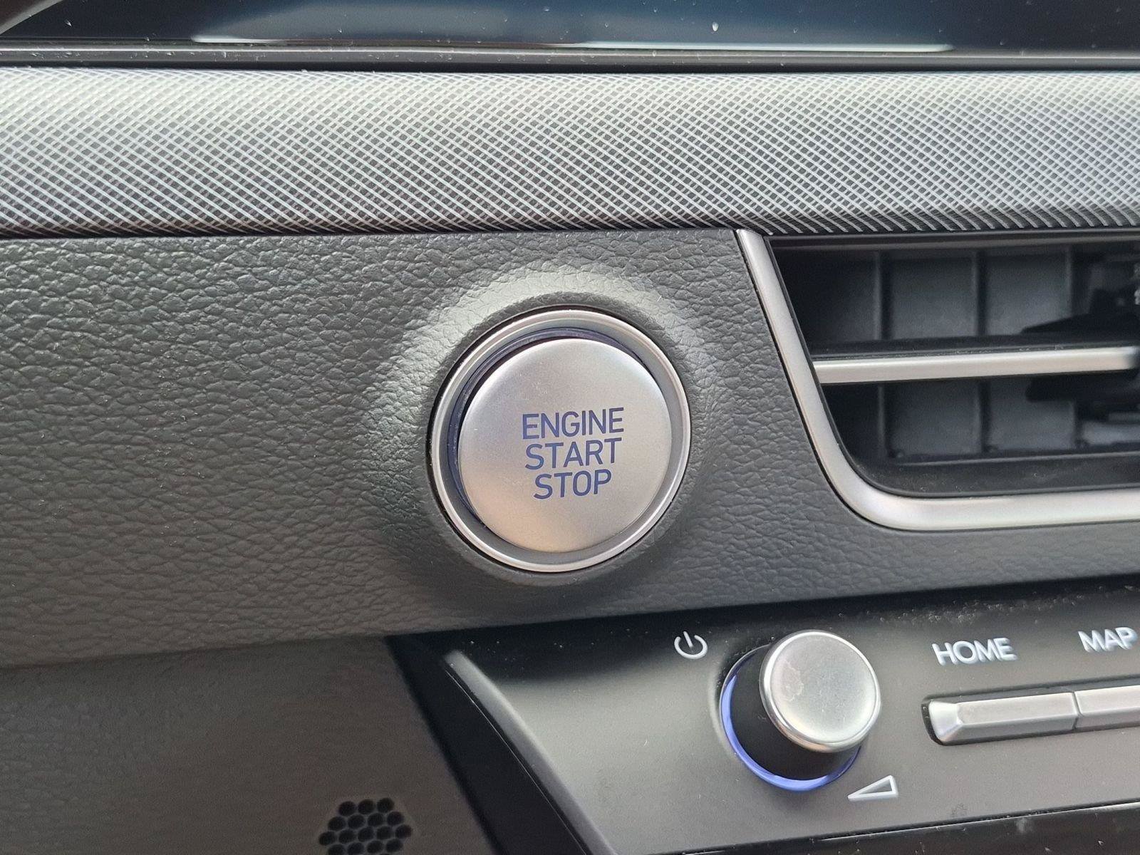 Used 2025 Hyundai Sonata SE FWD image 27