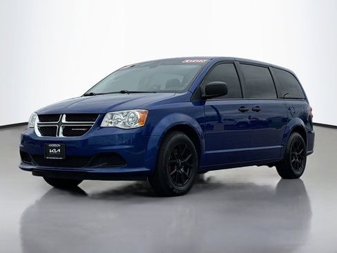 Used 2019 Dodge Grand Caravan SE FWD image 13
