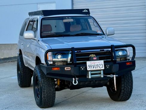 Used 1997 Toyota 4Runner SR5 AWD/4WD image 16