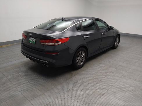 Used 2020 Kia Optima LX image 10