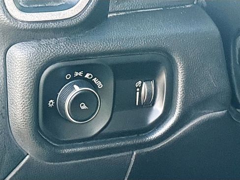 Used 2021 RAM 2500 Tradesman image 10