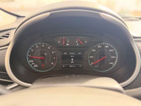 Used 2025 Chevrolet Malibu LT FWD image 25