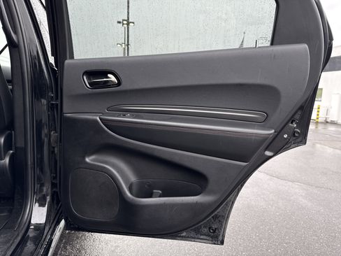 Used 2023 Dodge Durango GT image 35