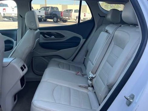 Used 2023 GMC Terrain Denali AWD/4WD image 28