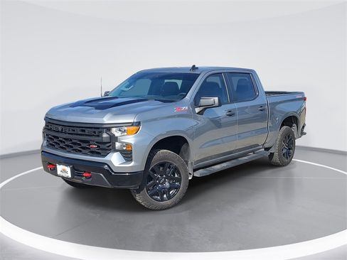 Used 2024 Chevrolet Silverado 1500 Custom Trail Boss image 1