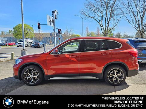 Used 2018 BMW X1 xDrive28i w/ Convenience Package AWD/4WD image 6