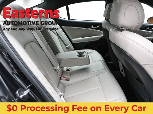 Used 2023 Genesis G70 2.0T AWD/4WD image 24