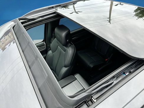 New 2026 Jeep Grand Wagoneer L Limited w/ Premium Group II AWD/4WD image 22