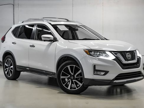 Used 2018 Nissan Rogue SL w/ Premium Package AWD/4WD image 9