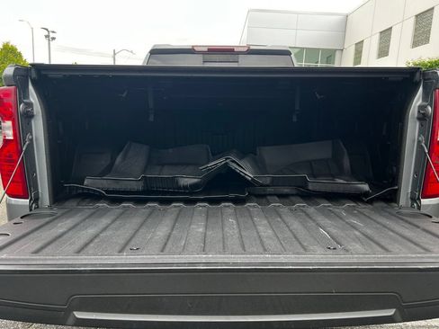 Used 2019 Chevrolet Silverado 1500 LT w/ All-Star Edition AWD/4WD image 18