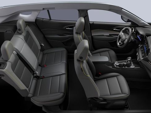 New 2025 Chevrolet Trax ACTIV w/ Driver Confidence Package FWD image 9