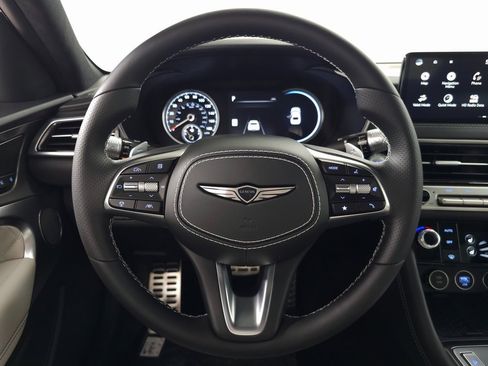 Used 2025 Genesis G70 3.3T Advanced w/ Sport Prestige Package image 15