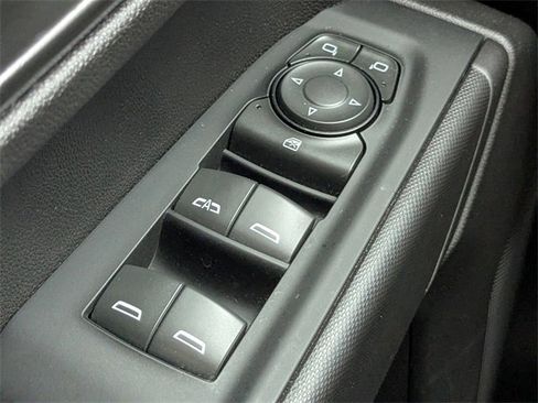 Certified 2022 Chevrolet Silverado 1500 Custom image 26