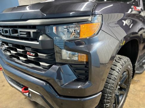 Used 2022 Chevrolet Silverado 1500 Custom Trail Boss AWD/4WD image 6