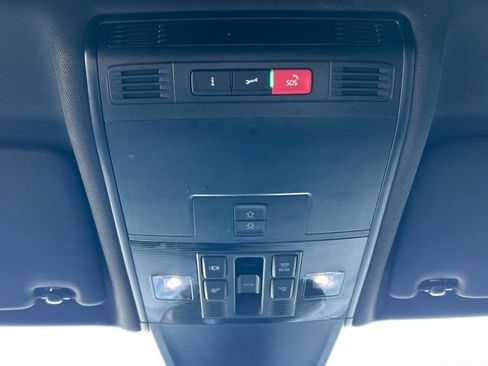 Used 2023 Volkswagen Tiguan SE R-Line AWD/4WD image 26