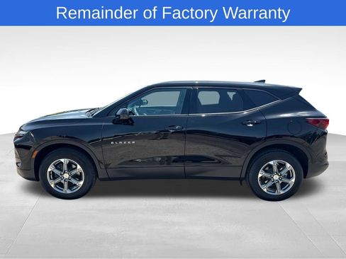 Used 2024 Chevrolet Blazer LT w/ Driver Confidence Package AWD/4WD image 2