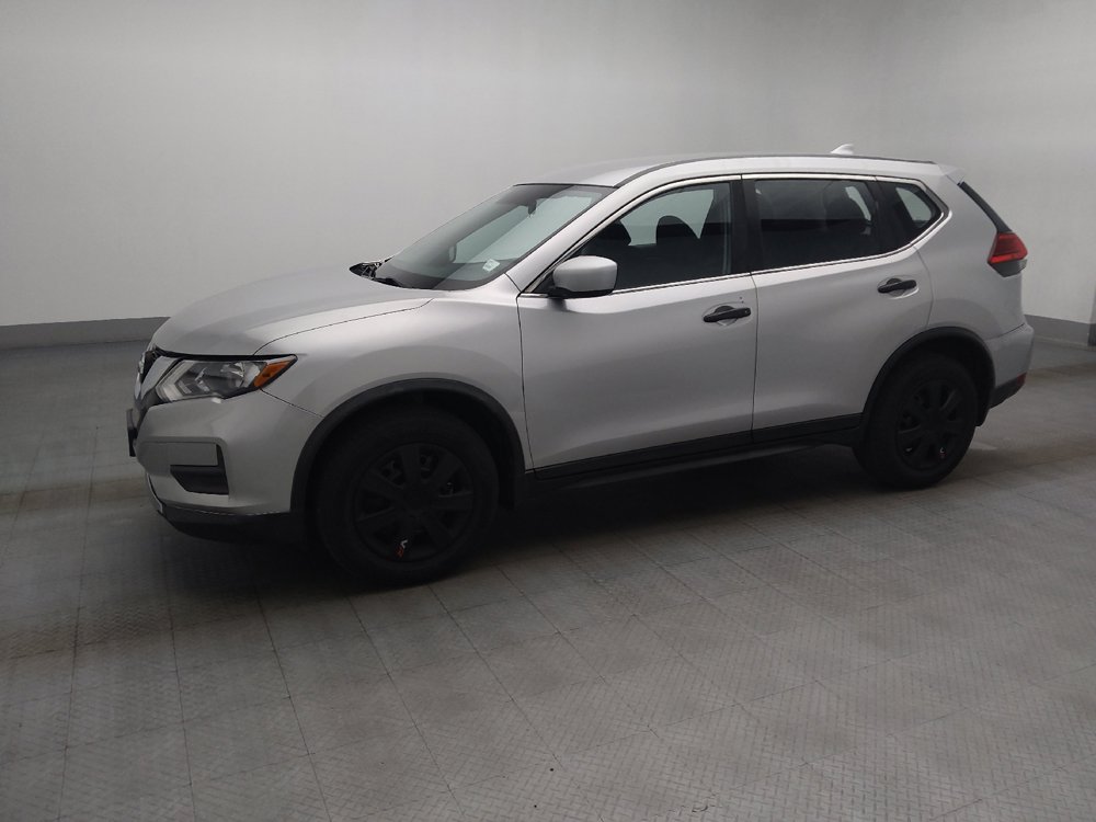 Used 2017 Nissan Rogue S AWD/4WD image 2