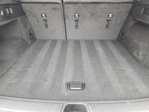 Used 2023 Buick Envision Preferred image 32