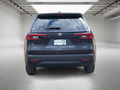 Used 2025 Toyota Grand Highlander AWD image 5