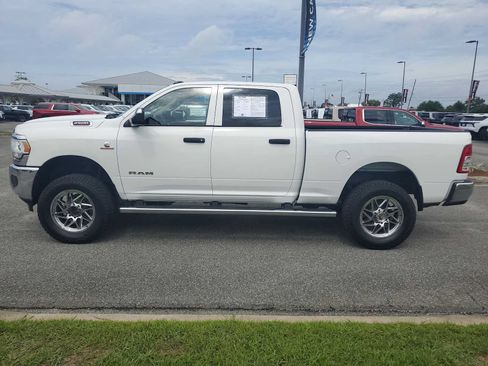 Used 2019 RAM 2500 Tradesman w/ Chrome Appearance Group AWD/4WD image 2