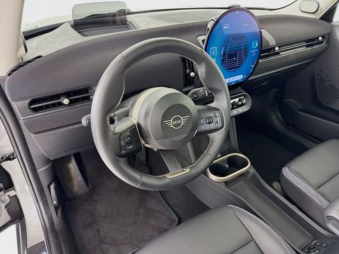 Used 2025 MINI Cooper S FWD image 4