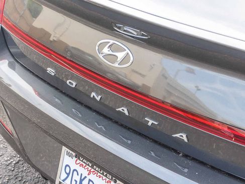 Certified 2023 Hyundai Sonata SEL w/ Convenience Package image 9