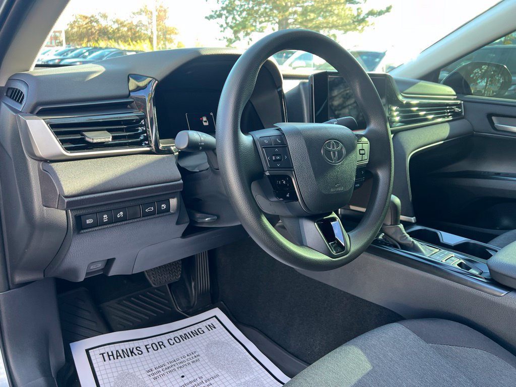 Used 2026 Toyota Camry LE FWD image 24