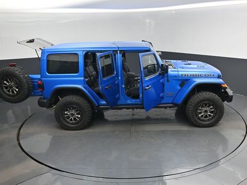 Used 2022 Jeep Wrangler Unlimited Rubicon w/ Trailer Tow Package AWD/4WD image 18