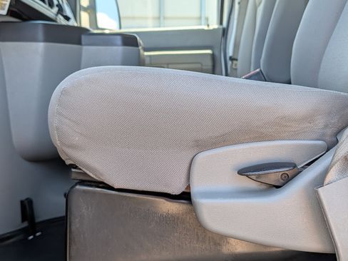 Used 2017 Ford E-350 and Econoline 350 Super Duty w/ Power Windows & Locks Group RWD image 18