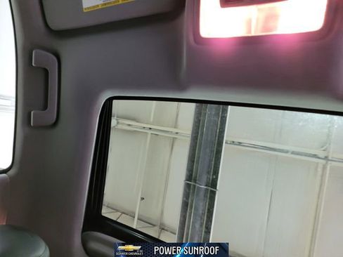 Used 2016 Toyota Highlander XLE image 5