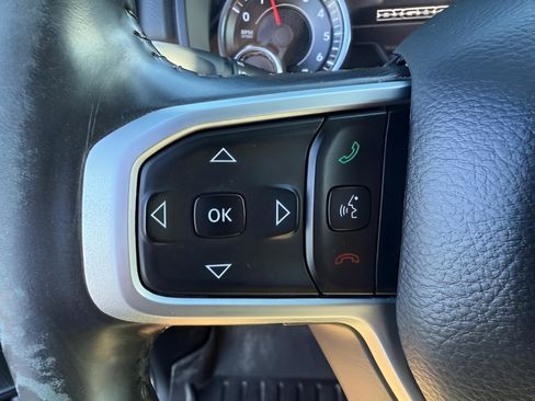 Used 2019 RAM 1500 Big Horn AWD/4WD image 18