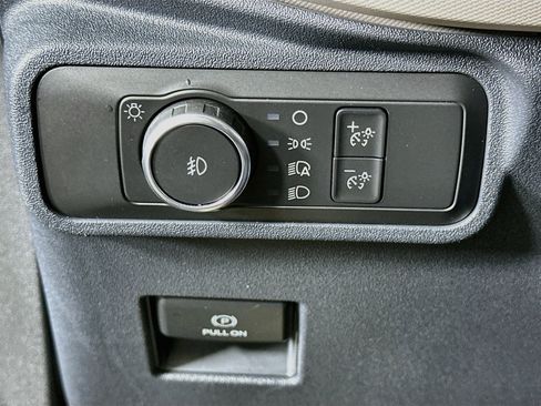 Used 2022 Ford Bronco Big Bend w/ Sasquatch Package AWD/4WD image 17