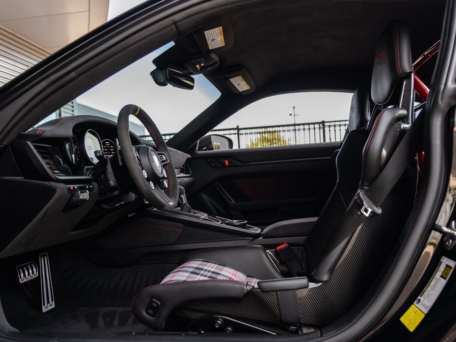 Certified 2023 Porsche 911 GT3 RS RWD image 43