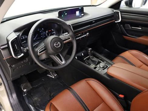 Used 2024 MAZDA CX-50 Meridian Edition w/ Cargo Package image 12