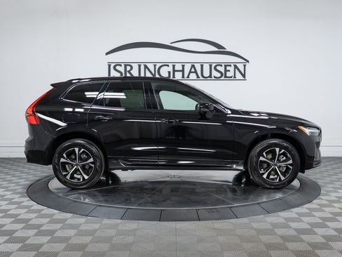 New 2026 Volvo XC60 B5 Core AWD/4WD image 4